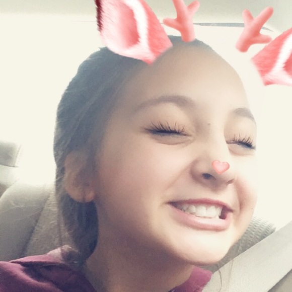 Meet your Posher, Kenz - Picture 1 of 1